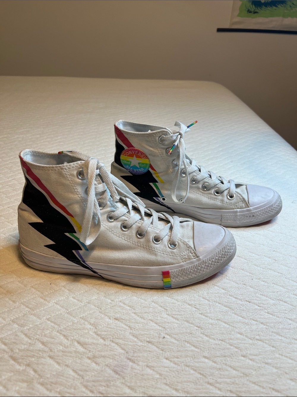 Converse Rainbow Lightning Bolt High-Top Sneakers, women’s 8.5 - Picture 2 of 10